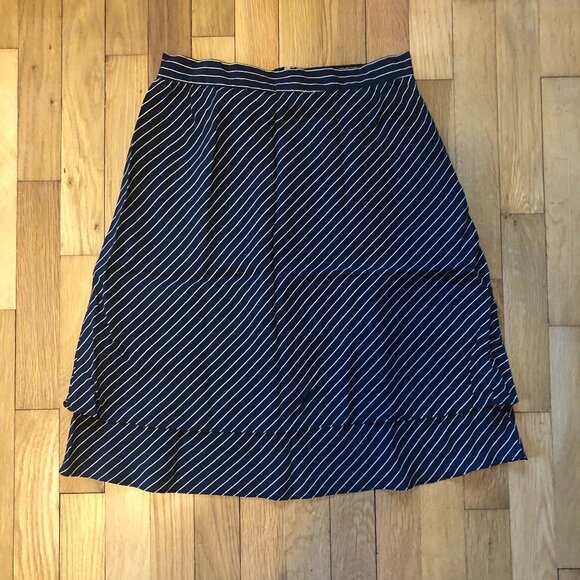 E. D. Michaels Striped Skirt Size 10 - Picture 1 of 3